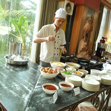 Tang Dynasty Hotel Отели рядом с достопримечательностью «Торговый центр Oceanus Waterfront Mall»