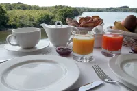 Best Western Plus Hotel les Rives du Ter - Frühstück