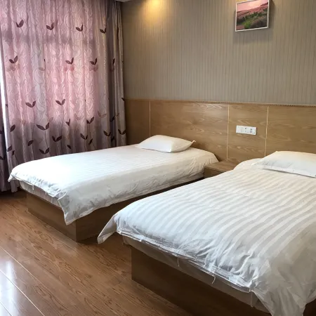 Yuyao Shanshang Renjia Farmhouse