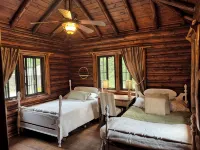 Peaceful 5-Bedroom Lodge in Lake George Adirondack Mountains - Wi-Fi