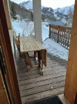 Chalet with nice view, garden and hot tub. Ideal for skiing and cycling!