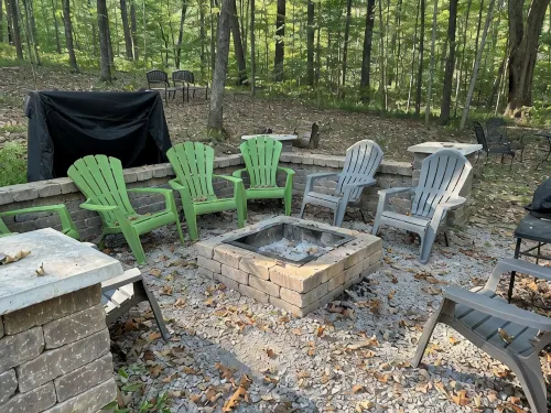 Eagle's Landing - 1-bedroom cabin plus sleeping loft minutes from Patoka Lake