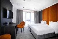 Grafit Boutique Hotel - 2-Star