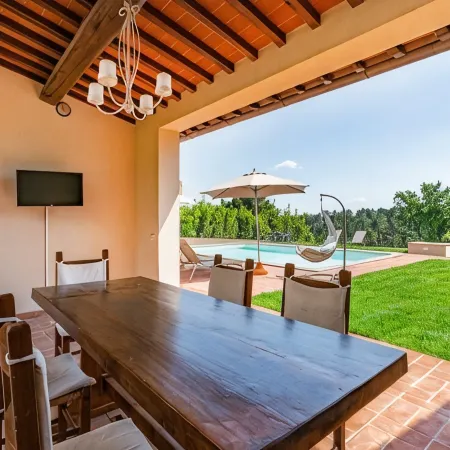 Panoramic Villa with Pool for Private Use