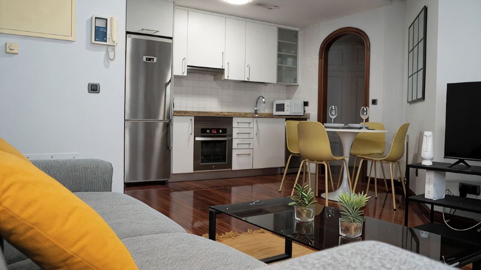 Centrally located apartment in Vigo 5 minutes from Puerta del Sol