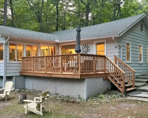 The Beau at Belle-eau-Claire beach Hotels in Tiny