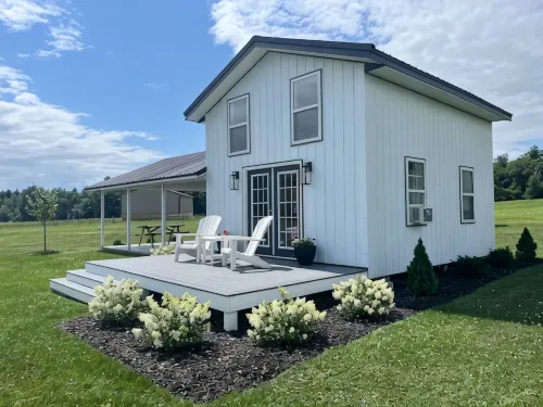 Finger Lakes Pondside Haven