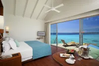 Centara Ras Fushi Resort & Spa Maldives - bar