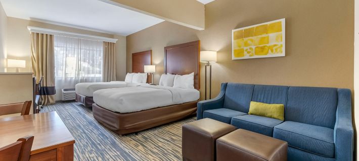 Comfort Suites Keeneland Hotels in Fayette County