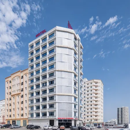 OYO Townhouse 156 Rose Hotel Apartments