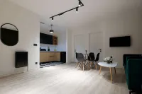 Welcome Republic Square Apartments