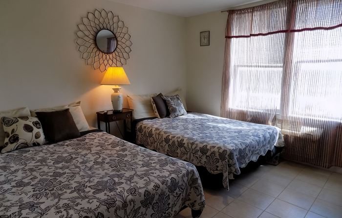 Misquamicut Beach Front Inn