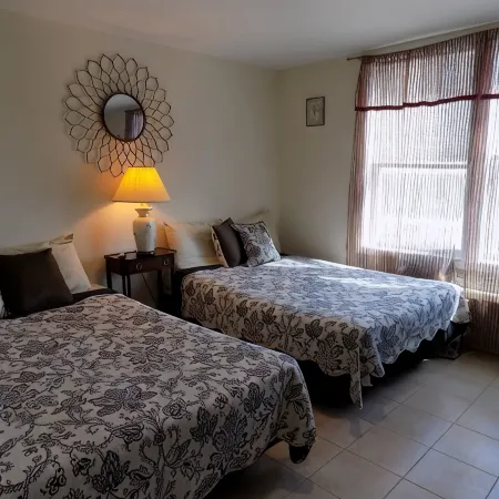 Misquamicut Beach Front Inn