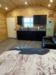 Cabin Unit 5 of 6 with AC and WiFi in serene Paige