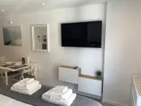 CP Top floor luxury studio - Butik