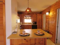 Peaceful Log Cabin Near the Buffalo National River - Hytter