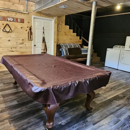 Cozy Cabin/Home with Pool Table 5 minutes from Chickamauga Lake