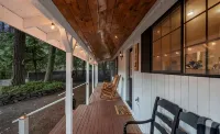 Cozy Mountain house /fenced /ev /flex space /wifi / Hot tub /fireplace / Lake!!! - 3-Star