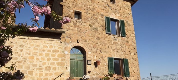Elegant apartment with garden view and rooftop terrace Hotéis em Pienza