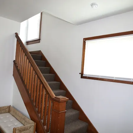 Charming 3-bedroom house with WiFi and AC in Athens