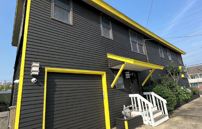 Newly Renovated 4BR 2BA Ocean Block Bay View Ship Bottom Home Central Location