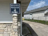 Algonac's Riverview Retreat Hotéis em St. Clair County