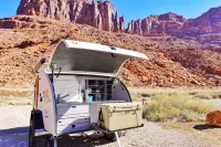 Red Rock Base Camps Teardrop Trailer #2. Take your hotel room outside! - homestay