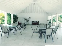 24 gated security studio apartment,  Seawind on the bay Freeport Mobay - 2つ星