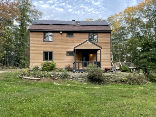 Spectacular waterfront home with panoramic views on 4 private acres ! - 4-Star