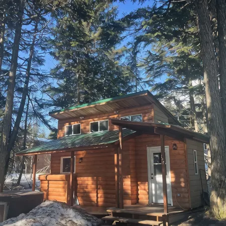 Alyeska Spruce Cabin