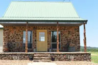 Rustic Loyal Valley Private Guesthouse with Peace & Serenity Views - Homestays