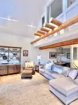 Stunning Ski-in Ski-out Saddle Ridge End Unit in Big Sky/Moonlight