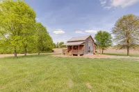 Cozy Cabin Near Nashville, TN ~ Surrounded By Beautiful Farmland