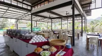 Gypsy Sea View Resort- Phi Phi Island - servizio colazione