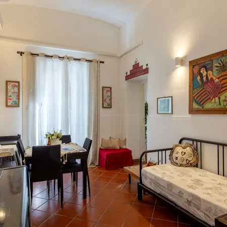 Historic residence next to Piazza Duomo