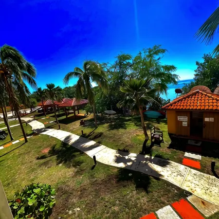 2-BR Modern Oceanfront APT. Pool - 5 min from Playa Sucia & Lighthouse