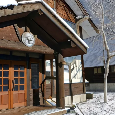 White Tree Lodge Madarao Tangram