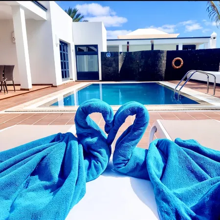 Villas Mamma Mia  A pool heat Private