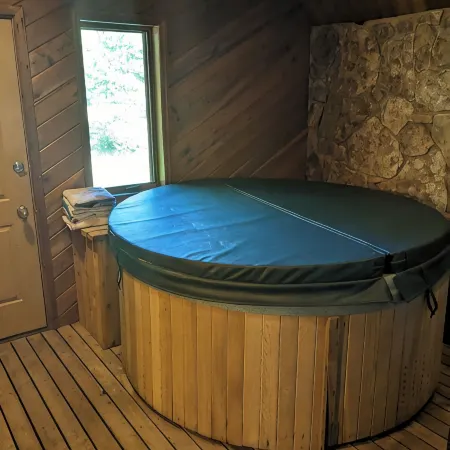 Walk to Winter Park Lifts - Private Hot Tub - Pet Friendly - Custom Duplex