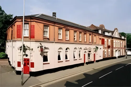 The Townhouse Sutton