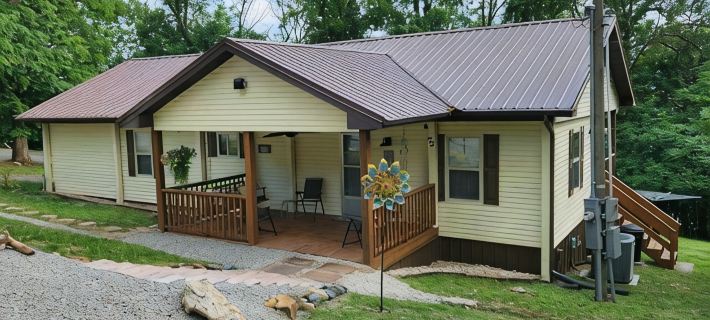 Cottage at Lake Cumberland; 6m walk to water at Clearwater public boat ramp Hotels in Wayne County