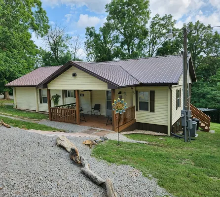 Cottage at Lake Cumberland; 6m walk to water at Clearwater public boat ramp