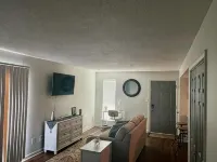 Cozy & Comfortable Studio Suite - Homestays