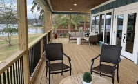 Emma's View On Lay Lake<br>SUMMERTIME ON LAY LAKE IS THE BEST!!☀️ - 4-Star