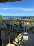 Air-Conditioned T1 Apartment for 2 People, Terrace with Sea View, Garden & Parking - Apartments