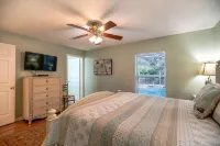 🍹🌞 Paradise Retreat! Heated Pool, Near Beaches! - 4-Star