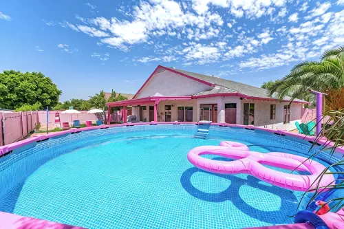 Iconic Barbie Dream House W/ Pool, Mini Golf & Fun