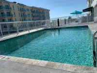 The Avalon Club - Ocean View