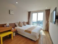 Ocean Blue Hotel