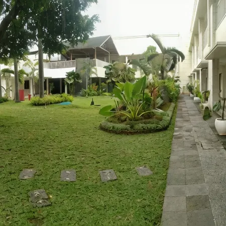 Sare Hotel Yogyakarta (Muslim Friendly)